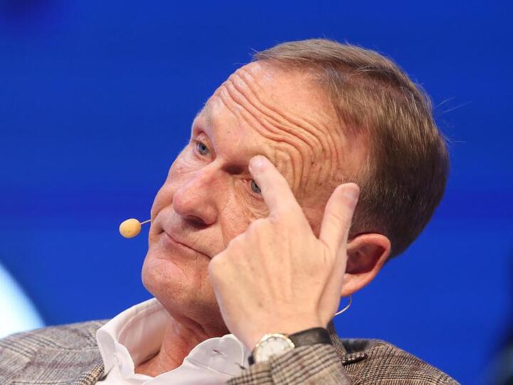 Besorgter Blick: BVB-Boss Hans-Joachim Watzke.