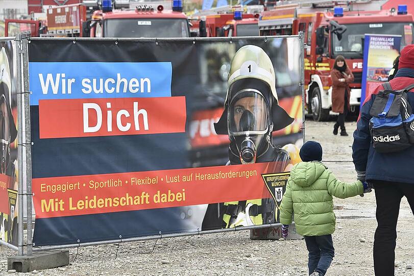 Auf der Theresienwiese präsentierten sich am Wochenende unter anderem die freiwillige Feuerwehr und andere Rettungs- sowie Hilfsorganisationen.