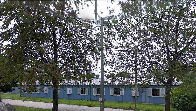 An der Burmesterstraße sind zusätzliche Plätze für Wohnungslose geplant. Foto: Google Maps An der Burmesterstraße sind zusätzliche Plätze für Wohnungslose geplant. Foto: Google Maps