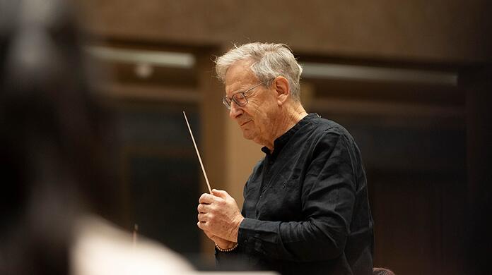John Eliot Gardiner dirigierte Beethovens "Missa solemnis" im Herkulessaal.