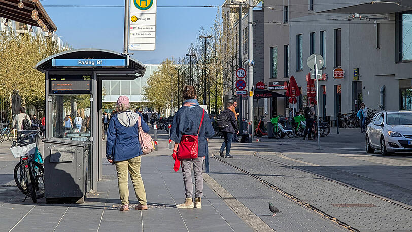 Wann kommt meine Tram? Diese Frage lässt sich ab sofort mit einem Blick in die MVGO-App in Echtzeit beantworten.