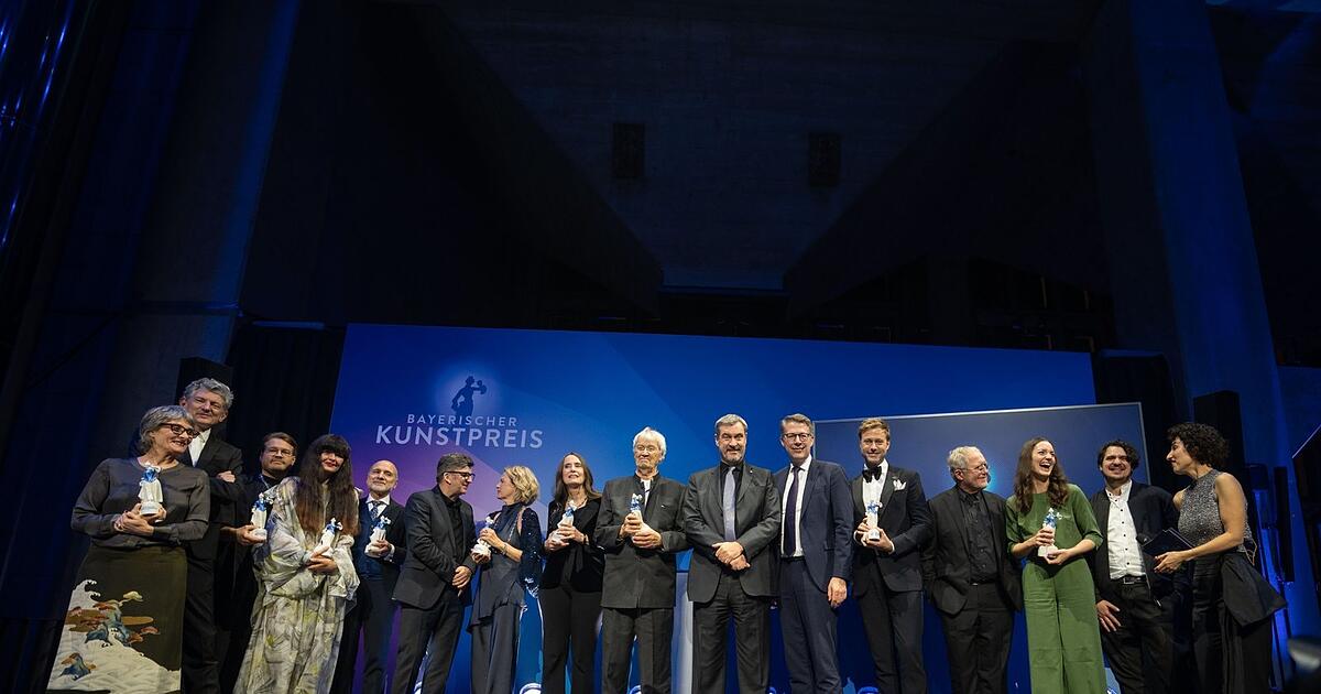Bayerischer-Kulturpreis-Gerhard-Polt-wird-staatstragend