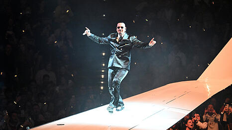 Apache 207 begeisterte seine Fans beim ersten von drei Konzerten in der M&uuml;nchner Olympiahalle.