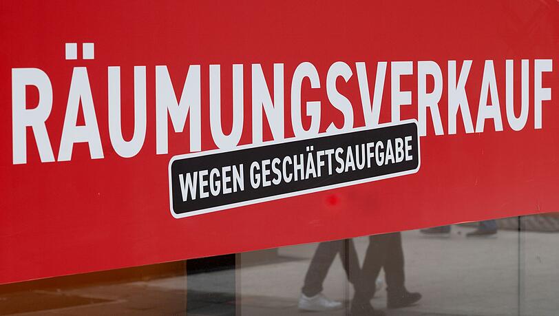 Seit Monaten steigen die Pleitezahlen in Deutschland, eine Trendwende ist nach Einschätzung von Experten nicht in Sicht. (Symbolbild) Seit Monaten steigen die Pleitezahlen in Deutschland, eine Trendwende ist nach Einschätzung von Experten nicht in Sicht. (Symbolbild)