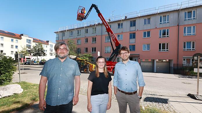 Der stellvertretende Projektleiter Andreas Bärnreuther und die Energieberater Katharina Walter und Moritz Bayer.