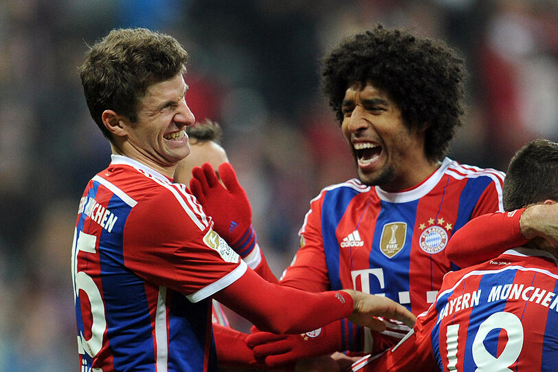 Müller macht mit dem 2:0 alles klar. Die Bayern spielen weiter in ihrer eigenen Liga.