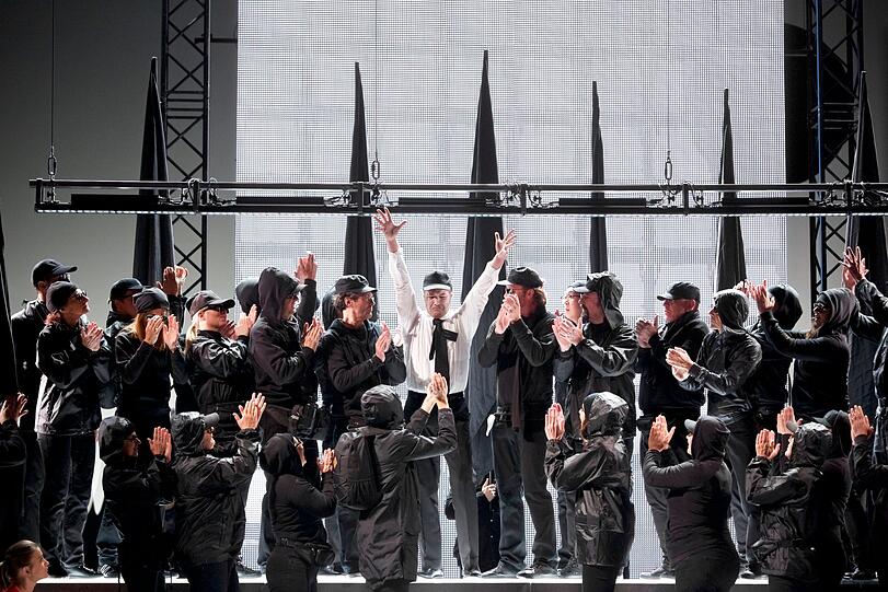 "Dantons Tod" von Gottfried von Einem im Gärtnerplatztheater.
