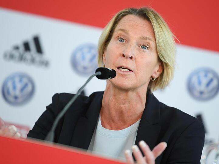 Bangt um ihre Stammtorhüterin: Frauen-Bundestrainerin Martina Voss-Tecklenburg.