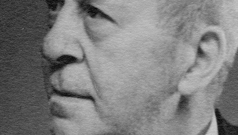 Siegfried Mathias wurde am 25. August 1860 in Pyrmont geboren, am 28. Januar 1939 beging der Witwer in M&uuml;nchen Selbstmord.