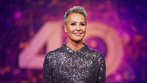 Zum 40. Geburtstag von RTL strahlt der Sender eine Quizshow aus - Sonja Zietlow moderiert.
