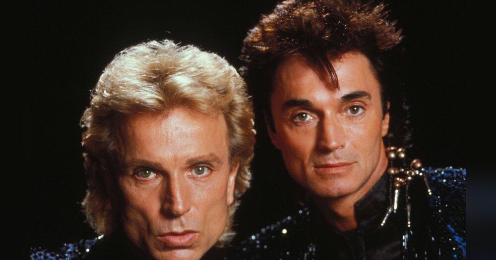 Serie-ber-legend-res-Magier-Duo-Siegfried-und-Roy-setzt-auf-CGI-Tiger