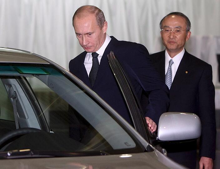 &bdquo;Das ist ein russischer Wagen, der hat hinten keine Bremse.&ldquo;