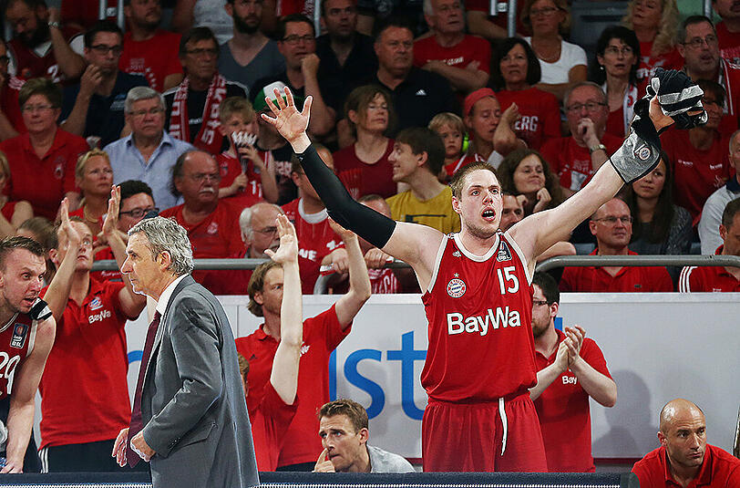 Werden die Bayern-Basketballer auch am Mittwoch, im zweiten Playoff-Spiel gegen Bamberg, wieder jubeln?