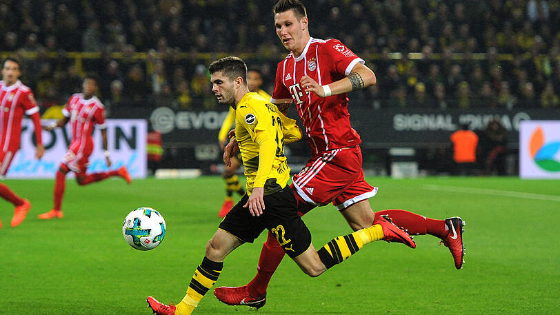 Bayerns Niklas Süle setzt sich gegen viele Gegenspieler durch - nicht aber gegen Christian Pulisic.