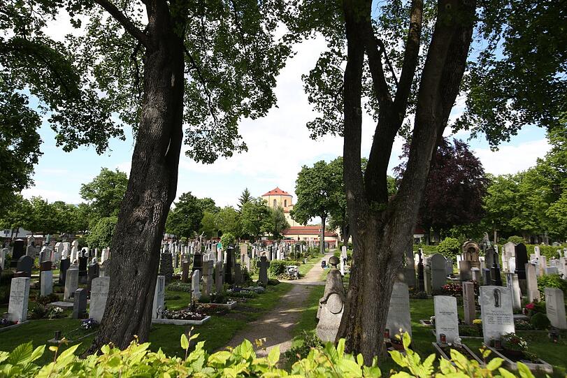 Ewige Ruhe am Nordfriedhof - direkt am Mittleren Ring.