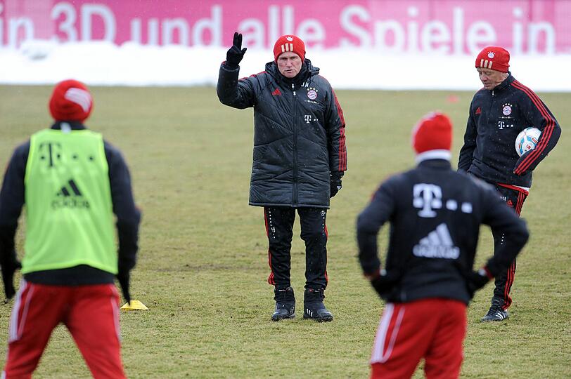 Trotz Schnee und Kälte in ganz München trainierten die Bayern am Dienstag regulär an der Säbener Straße.
