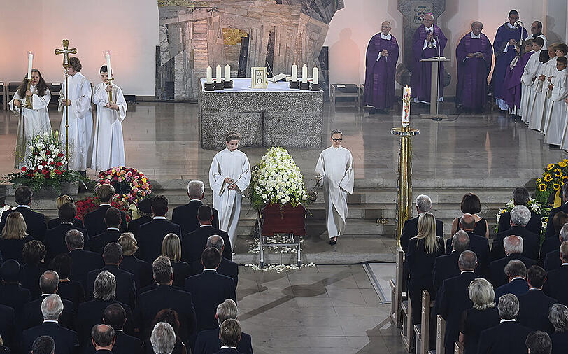 Bilder aus der Domkirche St. Eberhard in Stuttgart