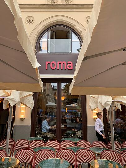 Erster Blick ins Café Roma: So stylisch ist das Kult-Lokal.