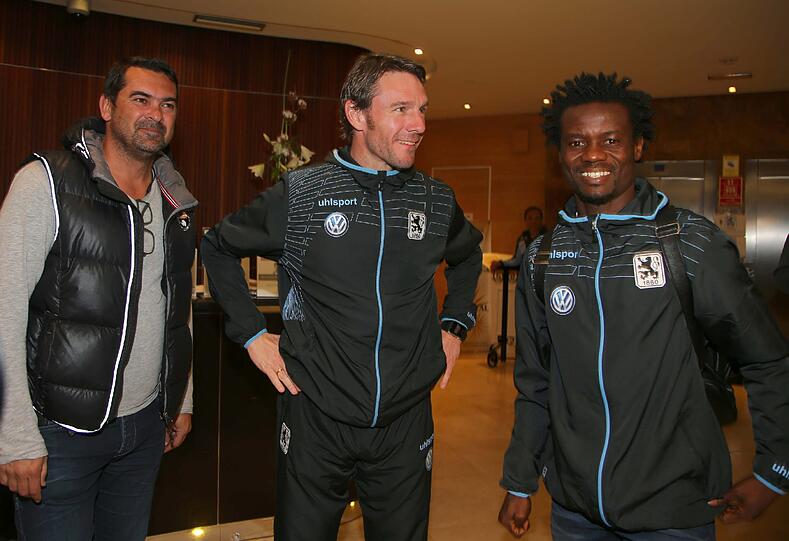 "Ich bin froh ein Löwe zu sein!" Mit diesen Worten begrüßte Anthony Annan Fans und Verantortliche des TSV 1860 in Marbella. Die ersten Bilder von seiner Ankunft im Trainingslager.