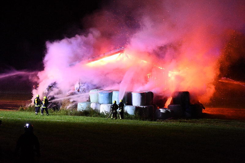 Bei dem Scheunenbrand in Grabenstätt wurde zum Glück niemand verletzt.