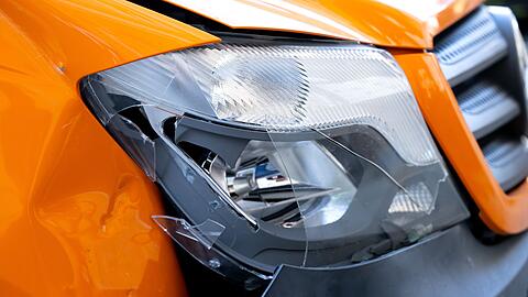 Autounfall: Kfz-Versicherungen sind deutlich teurer geworden. (Archivbild)