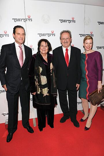 OB Christian Ude und Frau von Welser-Ude, Felix und Sabine Eichbauer.