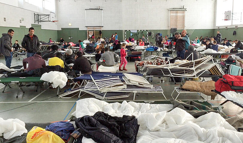 Die personenbezogenen Daten, die das Bundesamt für Migration und Flüchtlinge von jedem Asylbewerber aufnimmt, werden laut Bundesregierung immer sofort mit den Sicherheitsbehörden abgeglichen.