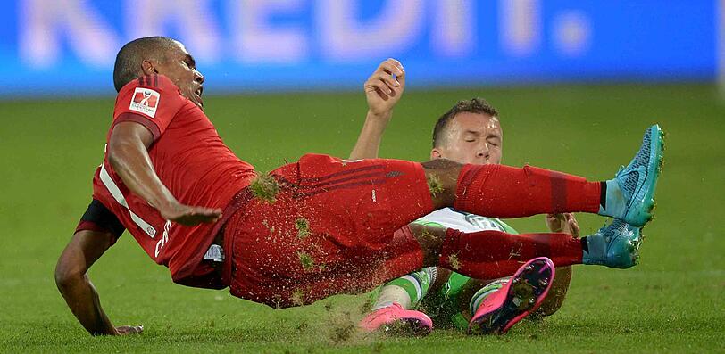 DOUGLAS COSTA NOTE 2: Gefiel erneut mit seiner Schnelligkeit und vielen guten Ideen. Vergab eine Doppelchance. (Symbolbild)