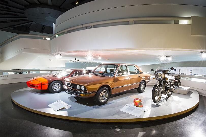 Berühren erlaubt: Im BMW Museum gelten heute andere Regeln