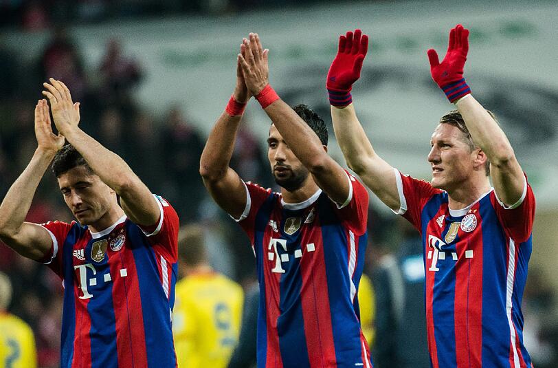 Bastian Schweinsteiger feiert 132 Tage nach dem Triumph mit der DFB-Elf im WM-Finale sein Comeback bei Bayern.
