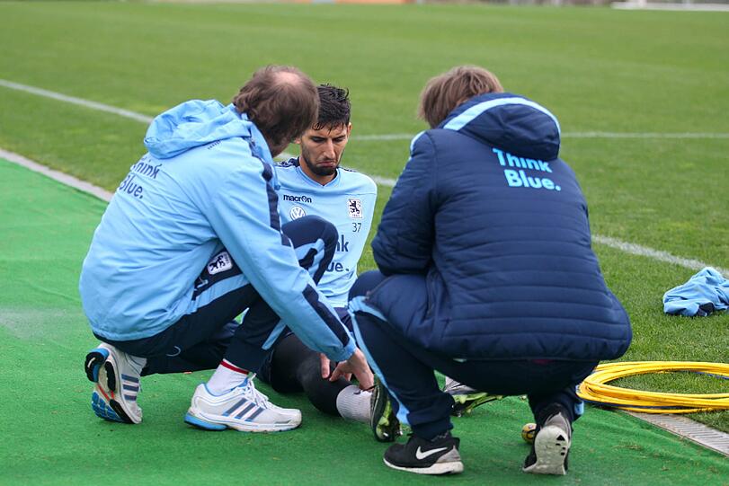 Vormittagstraining im Regen, Ankunft von Oberlöwe Peter Cassalette, kräfteraubender Zirkel am Nachmittag: Sehen Sie hier die Bilder vom dritten Tag des TSV 1860 in Estepona.