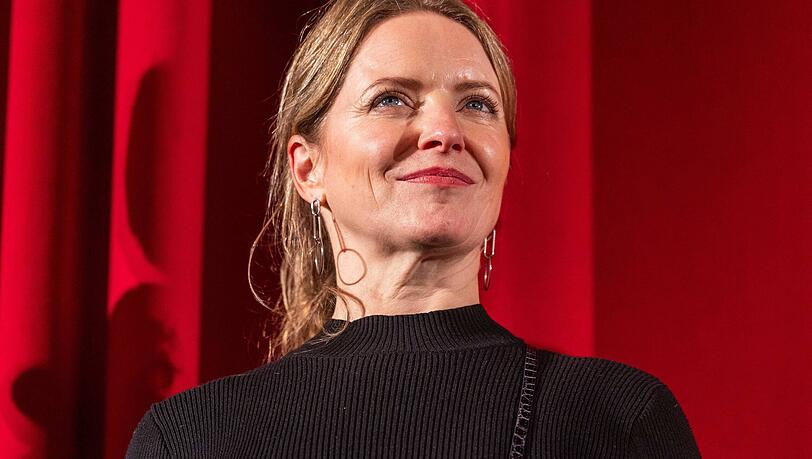 Ex-"Rosenheim-Cops"-Darstellerin Diana Staehly schlägt ernste Töne an. Ex-"Rosenheim-Cops"-Darstellerin Diana Staehly schlägt ernste Töne an.