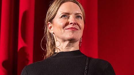 Ex-"Rosenheim-Cops"-Darstellerin Diana Staehly schl&auml;gt ernste T&ouml;ne an.