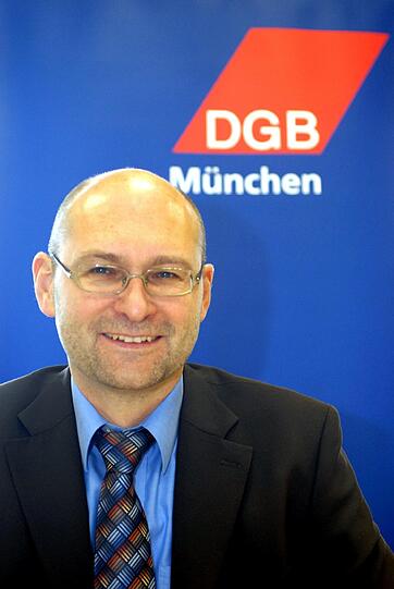 Heinrich Birner, Verdi-Chef: &bdquo;In München arbeiten Menschen mit unterschiedlichsten Staatsangehörigkeiten zusammen. Welchen Glauben jemand hat, ist egal. Die Kollegen gehen respektvoll und tolerant miteinander um. Wir kämpfen dafür, dass so bleibt.&ldquo;