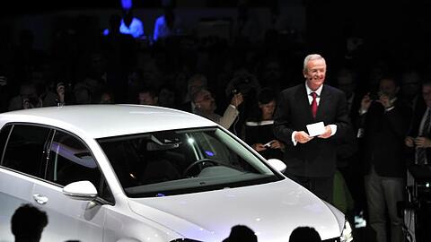 Martin Winterkorn, der ehemalige Vorstandsvorsitzende der Volkswagen AG, spricht bei der Präsentation des VW Golf 7 in der Nationalgalerie in Berlin. Am 24. Oktober 2019 stellt Volkswagen den neuen Golf 8 vor.