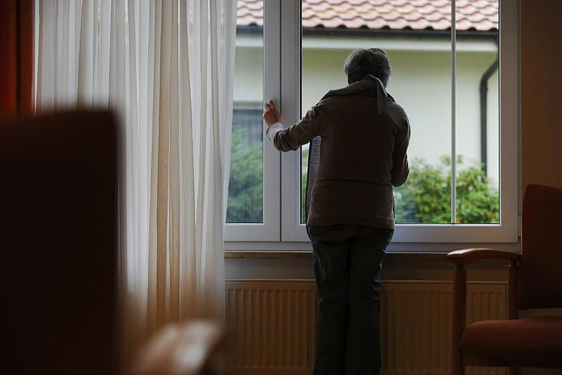 Viele ältere Menschen in München leben allein, brauchen aber Hilfe im Alltag.