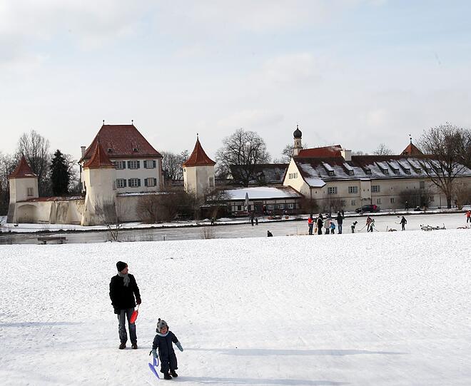 Saukalt! Eiszeit herrscht in München. Die schönsten Bibber-Bilder gibt's in der Bilderstrecke zum Durchklicken...