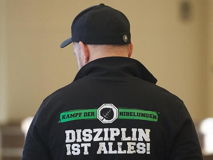 In den vergangenen Jahren haben sich Verfassungsschutz zufolge vor allem in Ostdeutschland rechte Kampfsportgruppen etabliert, die sich bei Veranstaltungen wie dem "Kampf der Nibelungen" treffen.
