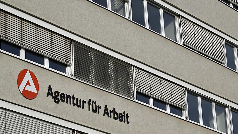 Viele junge Erwachsene haben keinen Berufsabschluss und damit schlechte Chancen auf dem Arbeitsmarkt.