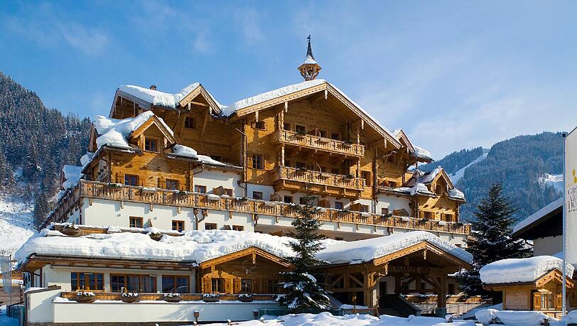 Echtes Wintermärchen: der GROSSARLER HOF im Salzburger Land. Echtes Wintermärchen: der GROSSARLER HOF im Salzburger Land.