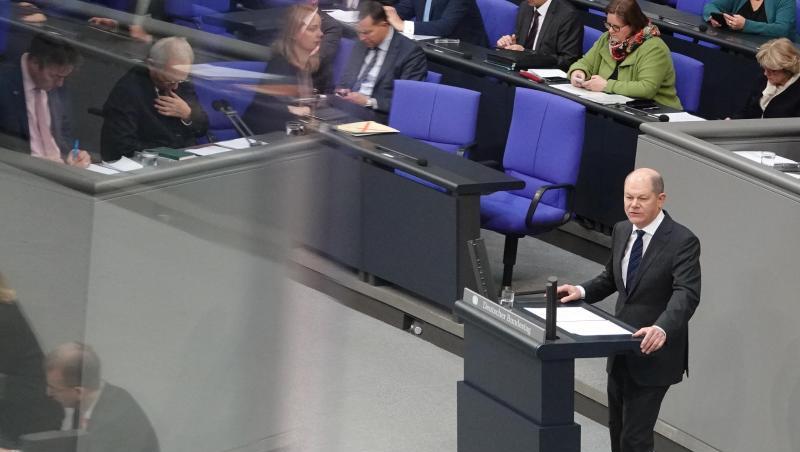 Finanzminister Olaf Scholz (SPD) spricht in der Plenarsitzung im Deutschen Bundestag. Finanzminister Olaf Scholz (SPD) spricht in der Plenarsitzung im Deutschen Bundestag.