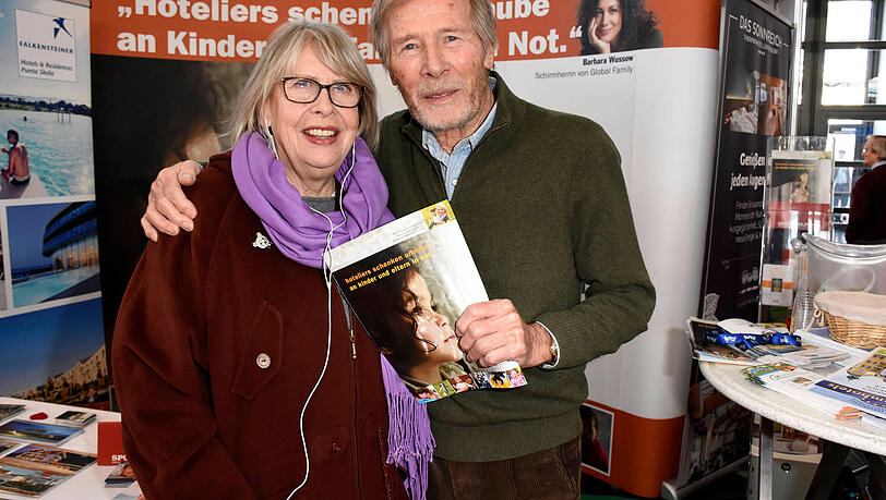 Helgarth Hella Ruthardt und Horst Janson (†) traten 1982 vor den Traualtar. Im Januar 2025 verstarb der Schauspieler. Helgarth Hella Ruthardt und Horst Janson (†) traten 1982 vor den Traualtar. Im Januar 2025 verstarb der Schauspieler.