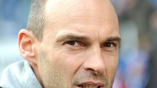 Trainer Alexander Schmidt. Trainer Alexander Schmidt.