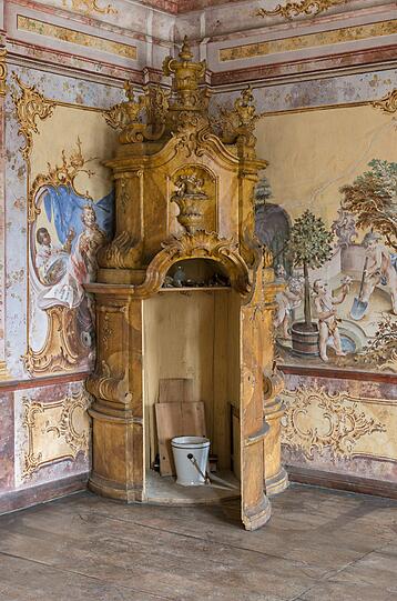 Die Papsttoilette war nur für das Oberhaupt der Kirche vorgesehen.