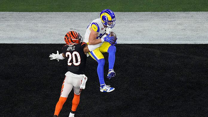 Cooper Kupp (r), Wide Receiver der Los Angeles Rams, erzielte den entscheidenden Touchdown der Partie.
