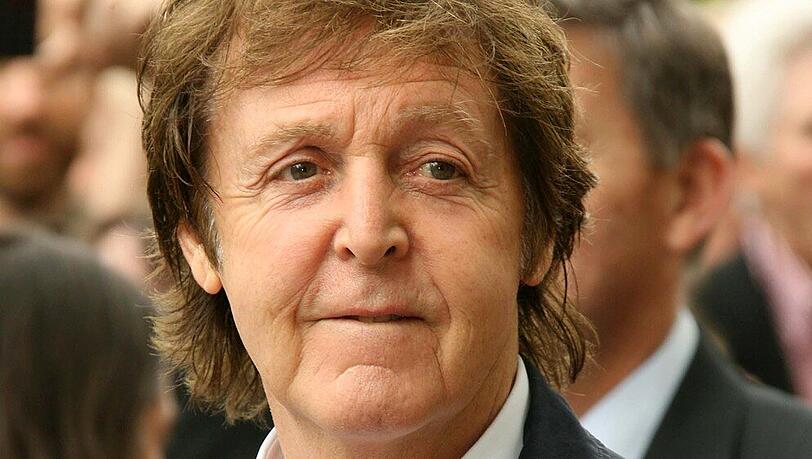 Paul McCartney, hier während eines Events in Hollywood, gedenkt Robert Freeman Paul McCartney, hier während eines Events in Hollywood, gedenkt Robert Freeman