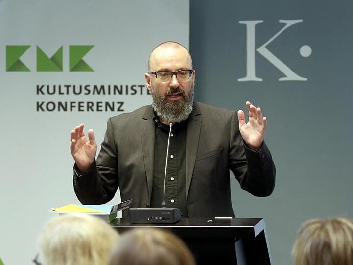 Nürnberg: Hans-Joachim Wagner hält seine Bewerbungsrede.