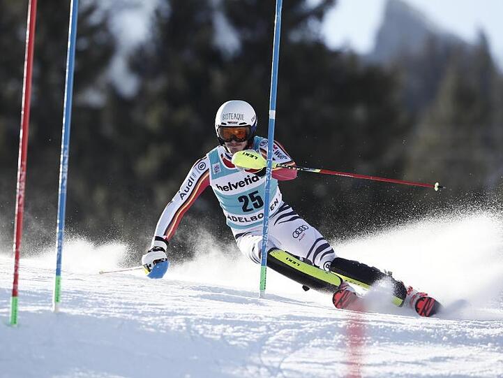 Fuhr im Slalom beim Weltcup in Adelboden auf Rang sechs: Linus Strasser.