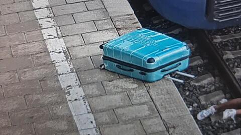 Die Bundespolizei sucht den Mann, der am Montagnachmittag am Gleis 36 des Hauptbahnhofs ins Gleis gestürzt ist.