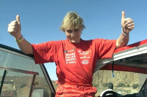 Immer siegessicher: Rallye-Amazone Jutta Kleinschmidt.